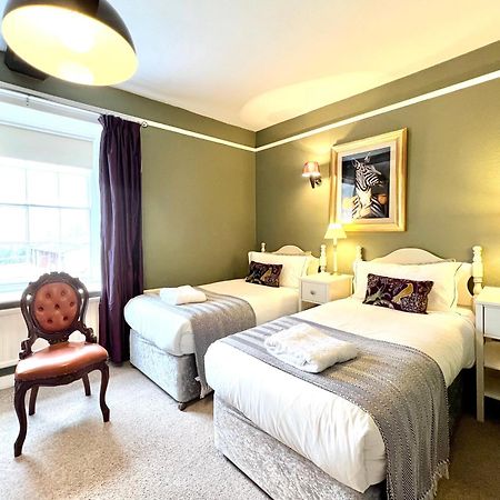 Colthrop Manor B&B Thatcham Exterior photo
